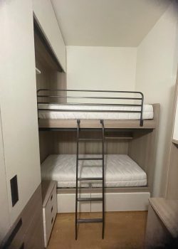 doppio letto realizzato su misura-biassono